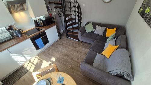 Mumbles Apartment | Cosy Mews House, Heart of Mumbles gateway to Gower
