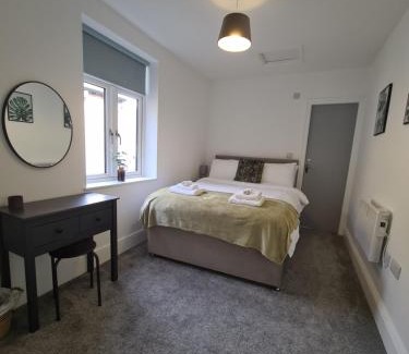 Mytholmroyd Apartment | Cosy Mytholmroyd Getaway