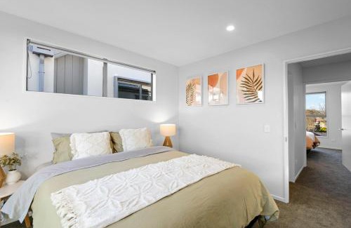 Linwood Apartment | Cosy Oasis Close To CBD