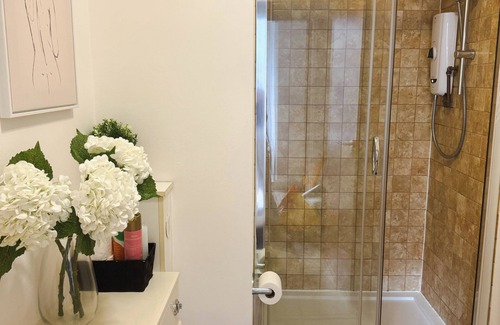 New Cross Apartment | Cosy One Bedroom London Apartment