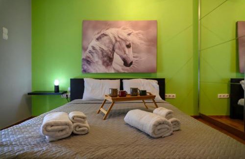 Pangrati Apartment | Cosy Pangrati Urban Retreat
