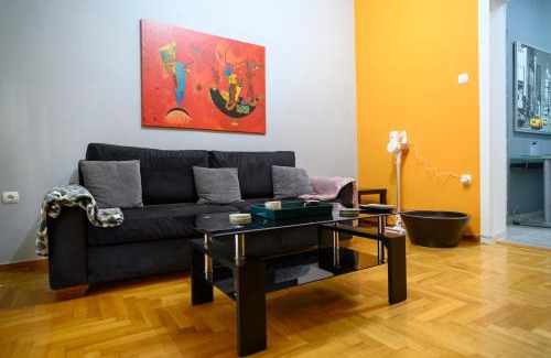 Pangrati Apartment | Cosy Pangrati Urban Retreat