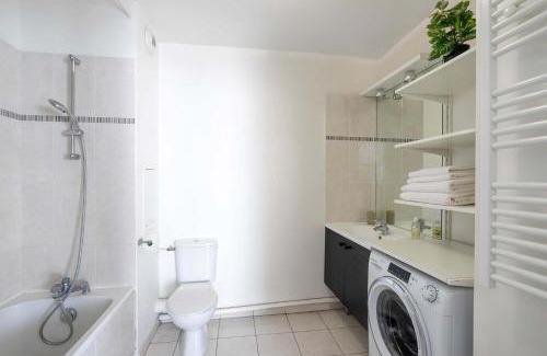 Pantin Apartment | Cosy Prusse - Metro 7, La Villette, Paris, quiet