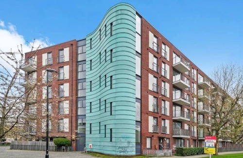 Southwark Apartment | Cosy stay in Greater London - Deptford near Greenwich park. Pet friendly!