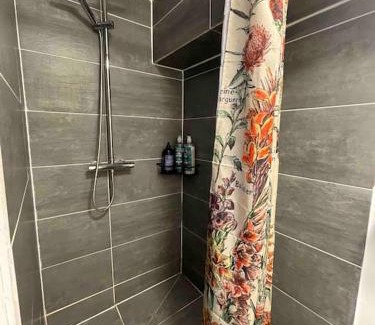 Thamesfield Apartment | Cosy studio on the Thames