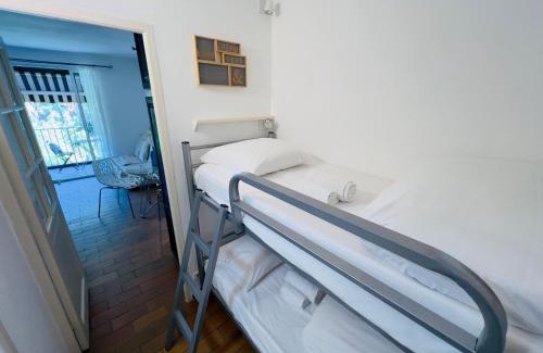 La Madrague Apartment | Cosy Studio, Proche Mer, Parking