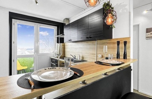 Bonneuil-sur-Marne Apartment | Cosy up there