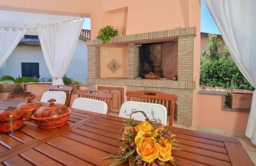 Ladispoli Villa | Cosy Villa in Ladispoli with Private Pool