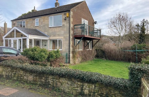 Thropton House | Cosy well-furnished 3 double-bed house on edge of Northumberland National Park