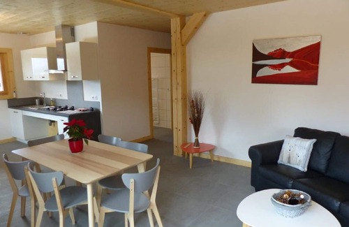Chatillon-sur-Cluses Ski Chalet | Coté Source independent mountain chalet - 6 people