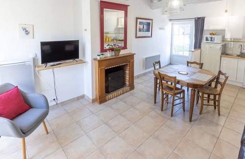 Cherrueix Cottage | cottage 2-4 people with pool in the bay of Mont Saint Michel is 300m from the sea