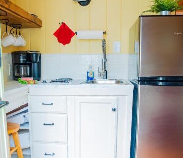 Wolfeboro Apartment | Cottage 3 - Queen and Full Beds Child Loft w 2 Twins Private Bath Kitchenette Pets Allowed Fee applies