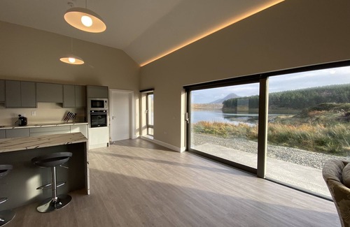 Connemara Cottage | Cottage 421 - Letterfrack - sleeps 4 guests in 2 bedrooms