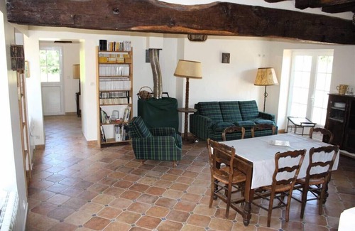Jupilles House | Cottage 6/8 pers. Jupilles, 50m zoo of the Arrow, 30 minutes from Le Mans, Bercé forest .