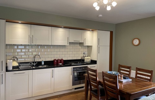 Fort Augustus Cottage | Cottage 7 Highland Club Pet Friendly