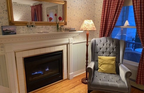Lincolnville Apartment | Cottage Apartment by the Sea