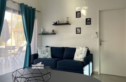 Pinet Cottage | Cottage between land and sea