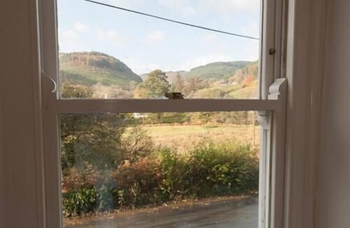 Llanwrtyd Wells Cottage | Cottage Bronfelin at Bronfelin & Troed-y-Rhiw Holiday Cottages