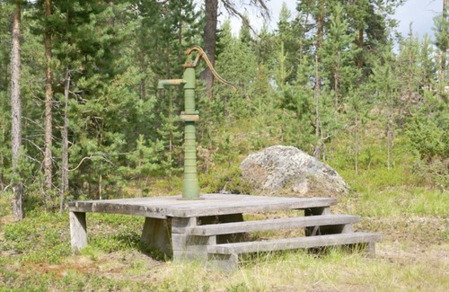 Arvidsjaur House | Cottage by the lake in Lapland