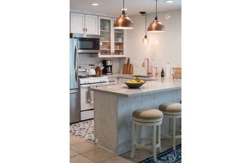 Carpinteria Condo | Cottage by the Sea steps to beach with heated pool