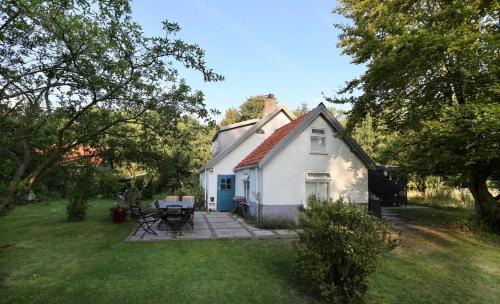 Oostvoorne House | Cottage Duinroos - Dune Rose