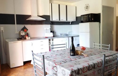Macinaggio Apartment | Cottage ground floor of a village house 1 bedroom, 2 terraces, quiet and flowery