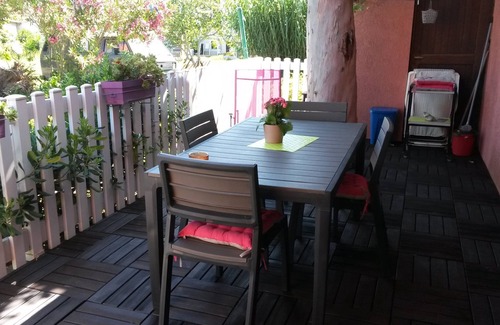 Macinaggio Apartment | Cottage ground floor of a village house 1 bedroom, 2 terraces, quiet and flowery