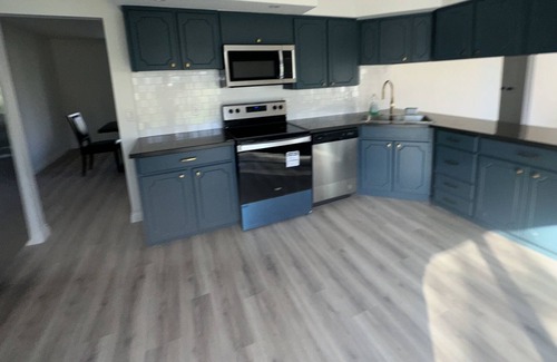 Halton Hills House | Cottage House by the city