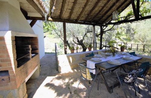 Antequera House | Cottage in Antequera with Pool near El Torcal