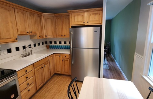Old Mystic House | Cottage in Beautiful Setting and Close to Everything