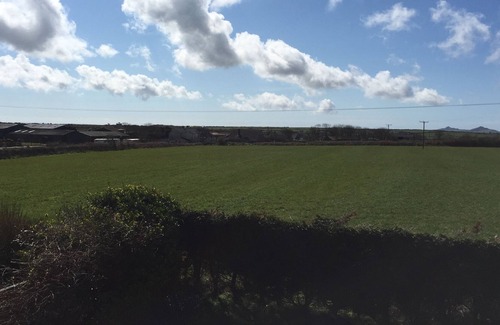 Llanrhian Cottage | Cottage In Large Private Grounds/Sea and country Views. Sleeps 12