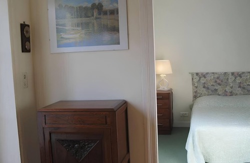 Pleudihen-sur-Rance House | Cottage 'Maison De Charme 18s Proche St-malo' with Private Terrace, Private Garden and Wi-Fi