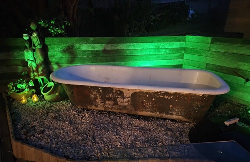 Stanmore Bay Cottage | cottage near the beach, faery lights and outdoor bath!