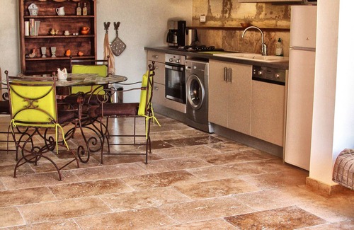 Arles Cottage | Cottage of the Treille of Mas Médaille