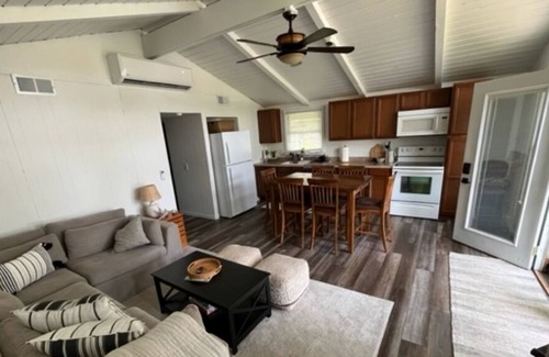 Bloomingdale Cottage | Cottage on inlet with waterfront footage and access to North & South Scott Lake!