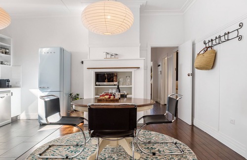 Byron Bay Cottage | Cottage on Middleton - footsteps from Byron's lively town centre