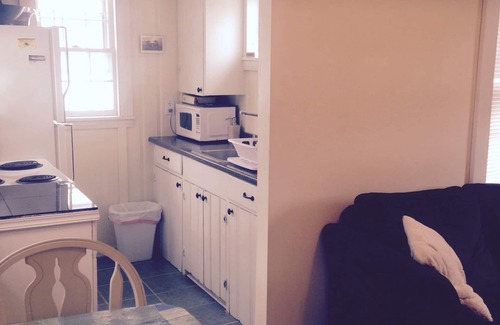 Southern Coast Cottage | Cottage on Saco River with Pool Near Beaches and State Park