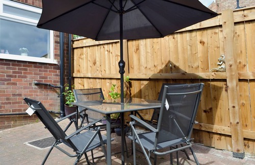 Acomb Cottage | Cottage on the Green