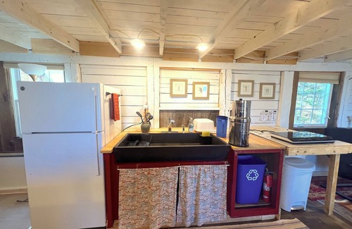 Surry Cottage | Cottage on the Hill overlooking Acadia Mountains, nearby Bay and Acadia Park