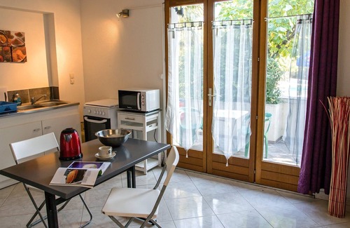 Lavilledieu House | Cottage Persedes 2/4 people in the heart of Southern Ardèche