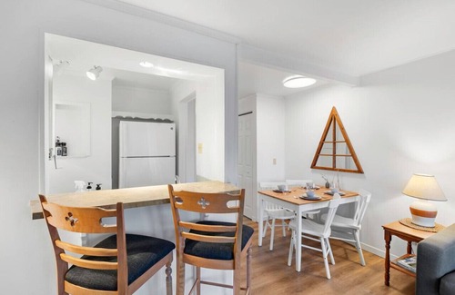 Mont-Tremblant Condo | Cottage Vibe Condo with Views of Mont-Tremblant
