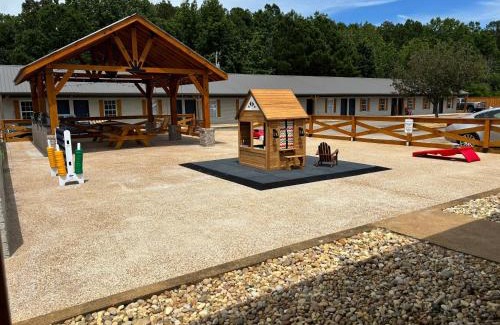 Counce Apartment | Cottages of Pickwick-103