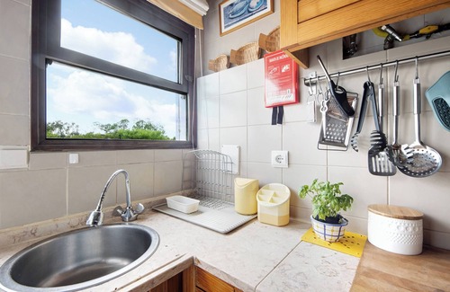 Torreira House | Country house 'Da Ria 78' with private terrace, private garden and Wi-Fi