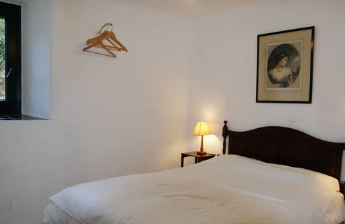 Sant Marti Vell House | Country House with Beautiful Garden And Pool In Spectacular Setting