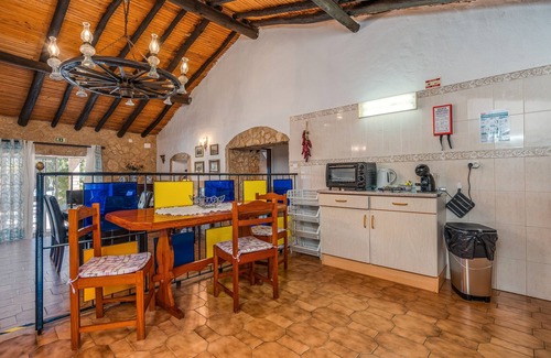Lagos Cottage | Country House 'Horta Da Ti'mariana' with Private Pool