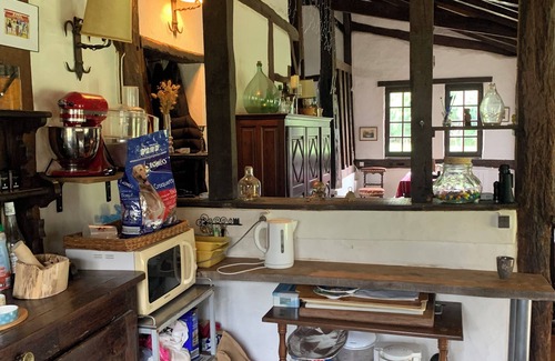 Luglon House | Country house in a green setting 40 minutes from the ocean