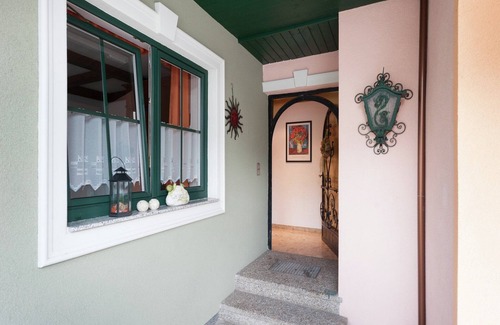 Goldegg House | Country House in Weng near Ski Lift