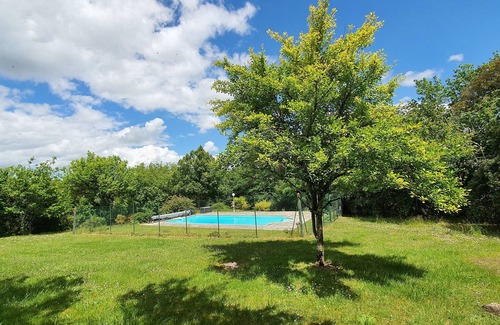 Lisle Cottage | Country house in the heart of nature