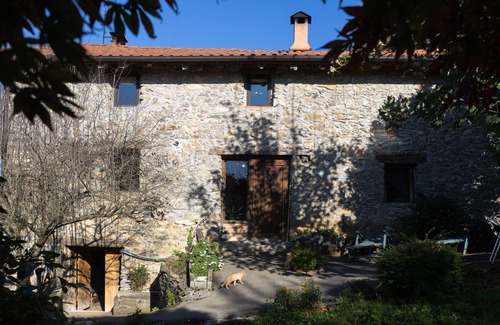 Guipuzcoa Province House | Country House 'Pagorriaga' with Mountain View, Shared Terrace and Wi-Fi