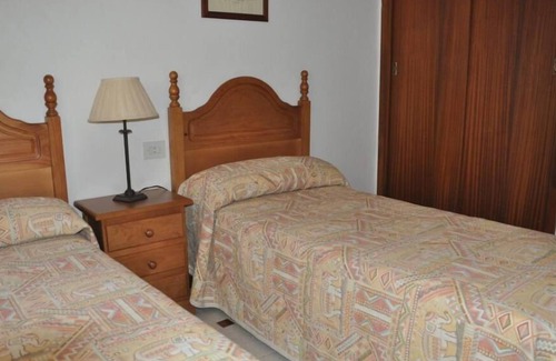 Motril Cottage | Country house with garden, saltwater pool and internet access.